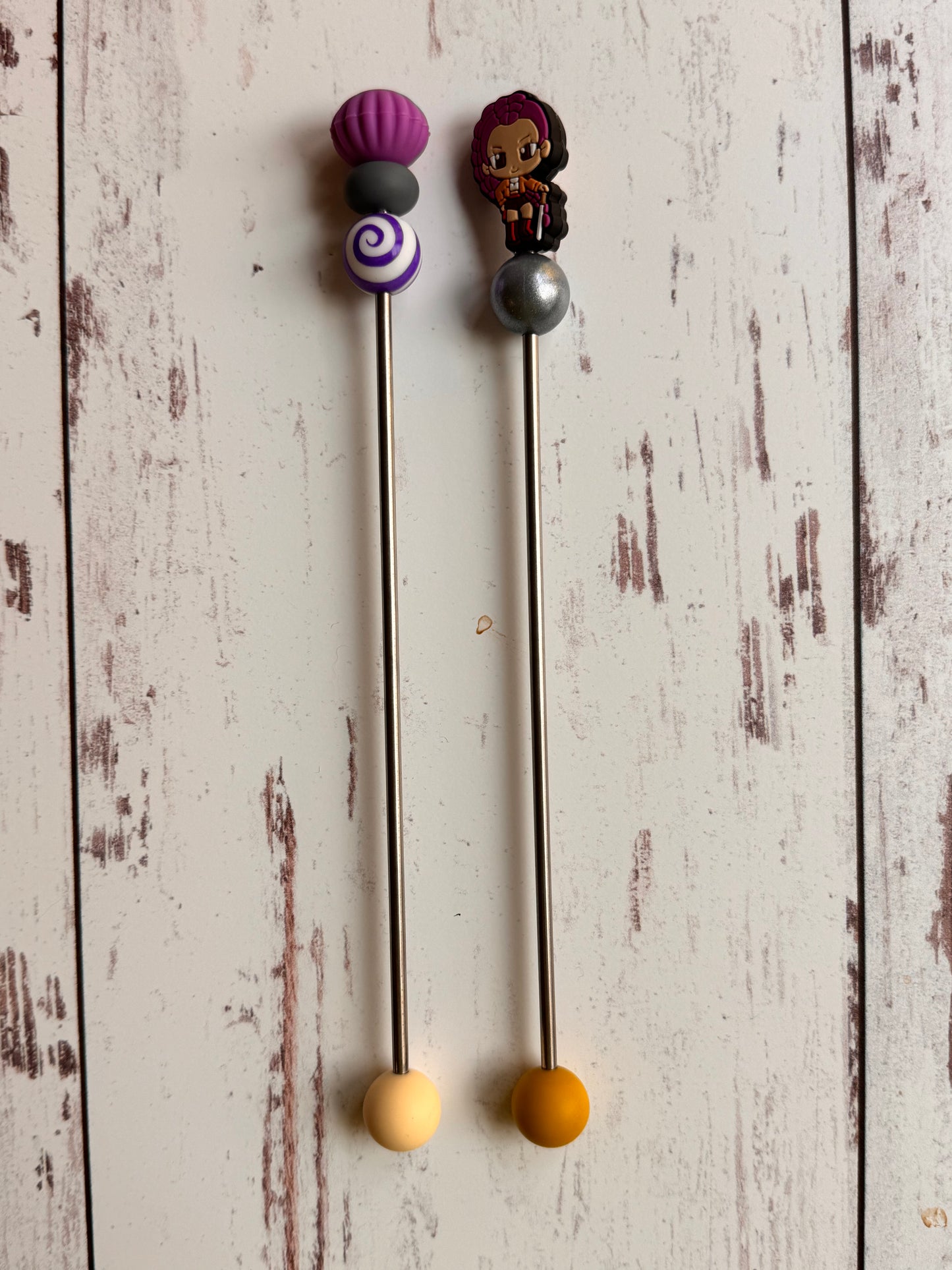 Kpop Purple Demon Girl Singer Pair of Amigurumi Sewing Sticks
