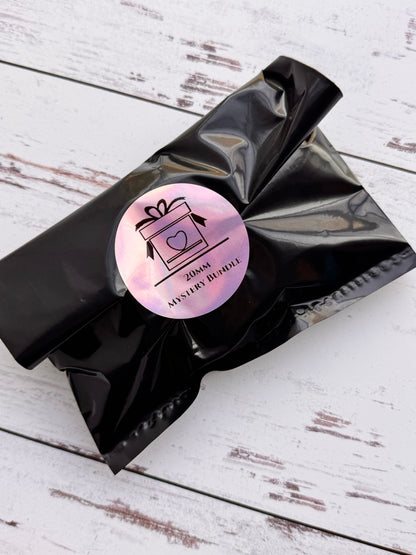 MYSTERY BUNDLE 20mm Safety Eyes 4 Pack - 2 Black, 2 White