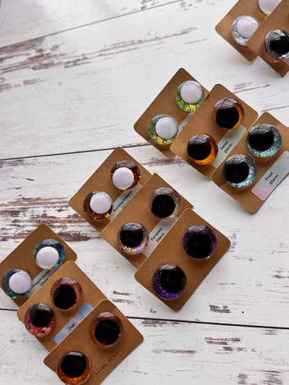 MYSTERY BUNDLE 25mm Safety Eyes 3 Pack - 2 Black, 1 White