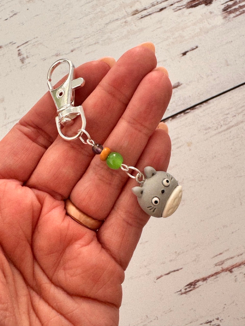 Gray Friendly Neighbor Rabbit Single Stitch Marker