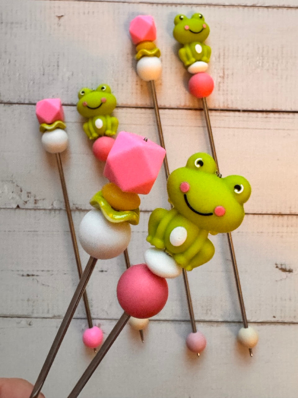 Green Frog Pair of Amigurumi Sewing Sticks