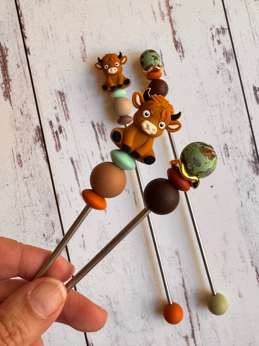 Highland Cow Pair of Amigurumi Sewing Sticks