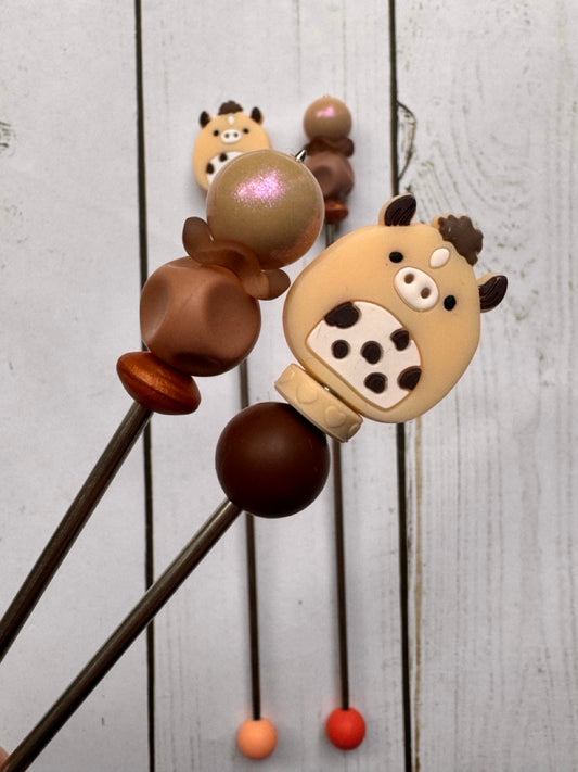 Chubby Horse Pair of Amigurumi Sewing Sticks