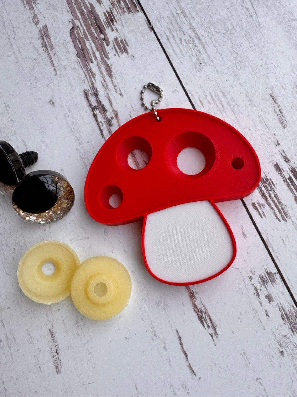 Mushroom Safety Eye Installer
