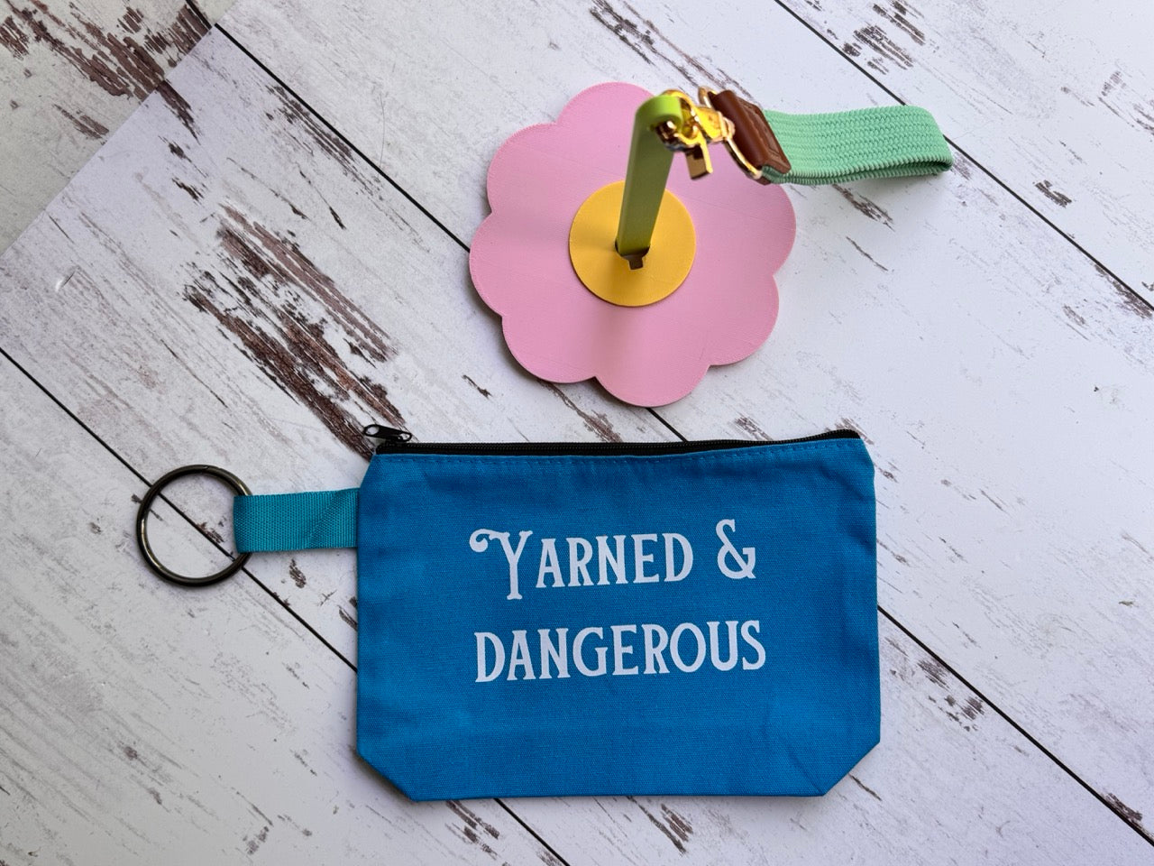 Pink Flower: Portable Yarn Spinner with Carrying Pouch