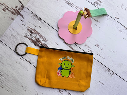 Pink Flower: Portable Yarn Spinner with Carrying Pouch