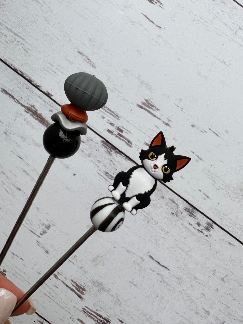 Pair of 3D Cat in ORANGE, BLACK, or GRAY Amigurumi Sewing Sticks