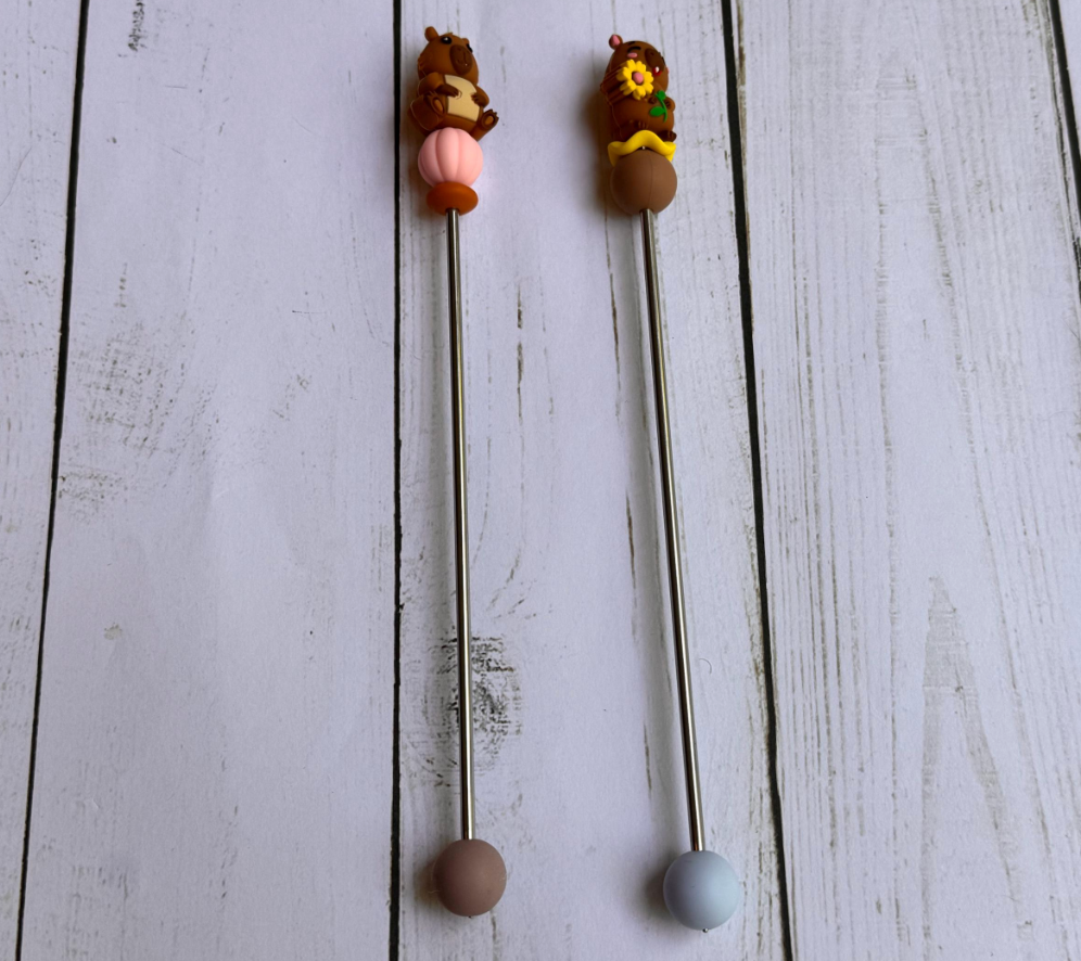 Pair of Capybara Amigurumi Sewing Sticks