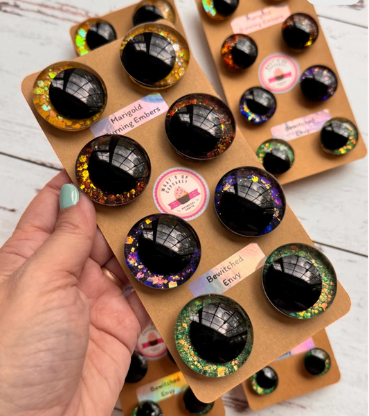 MULTIPACK of 4 Pairs Vivid Bold Colors Kawaii Style Off-Set Black Sinker Eyes