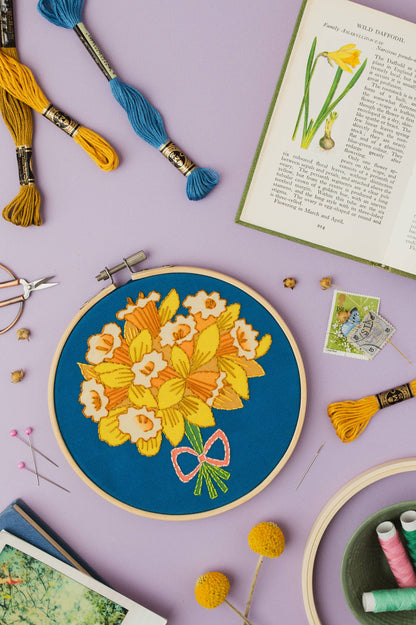 Daffodil Cozy Craft Embroidery Kit